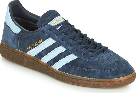 adidas spezial とは