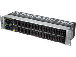Behringer FBQ 6200 Ultragraph Pro