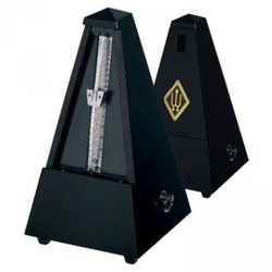 Wittner 806 High Gloss Black