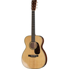 Martin Guitar 0028