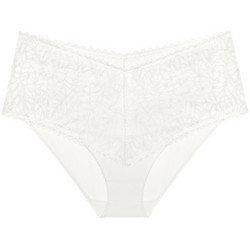 Triumph Pretty Γυναικείο Slip με Δαντέλα Λευκό 10229109-00GZ