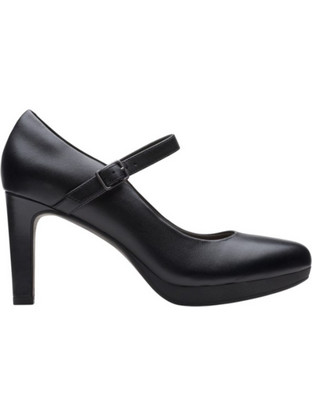 Clarks Ambyr Shine Γόβες Δερμάτινες με Χοντρό Ψηλό Τακούνι Μπαρέτα & Φιάπα Μαύρες 26157784