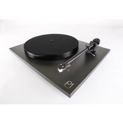Rega Planar Plus Πικάπ με Προενίσχυση Matt Black