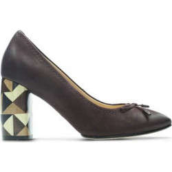 Clarks Grace Ανατομικές Γόβες Δερμάτινες με Χοντρό Ψηλό Τακούνι & Φιόγκο Σοκολατί 26135132