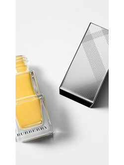 Burberry Nail Polish 416 Daffodil Gloss Βερνίκι Νυχιών 8ml