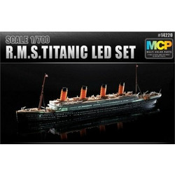 Academy Titanic Ship Led Set Συναρμολογούμενο Πλαστικό Μοντέλο Καραβιού 1:700