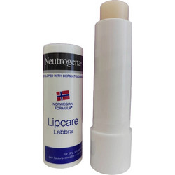 Neutrogena Norwegian Formula Lip Balm SPF4 8gr