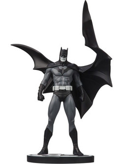 McFarlane DC Direct Batman Black & White by Jorge Jimenez 27cm