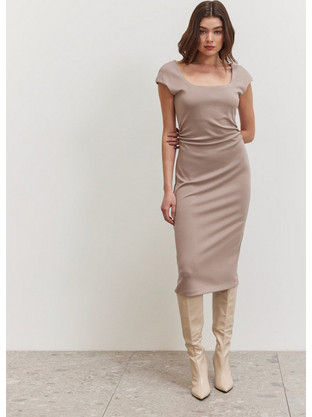 Enzzo Natalie Midi Φόρεμα για Γάμο / Βάπτιση Μπεζ 242206