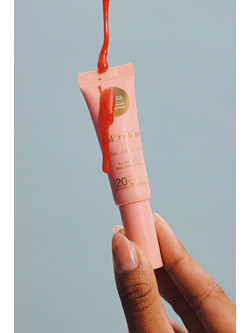 Laouta Solar Glaze Cherry Blossom Lip Oil Tube με Χρώμα SPF20 10ml