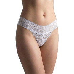 Milena By Paris Γυναικείο Sexy String με Δαντέλα Εκρού 7752