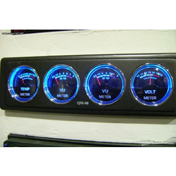 VU METER ΑΥΤΟΚΙΝΗΤΟΥ QM-08