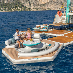 Yachtbeach - Hex 4.10 Pavilion Lounge Setup