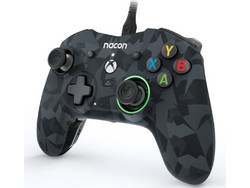 Nacon Pro Compact Wired Controller PC Xbox X & Xbox One Camo Grey
