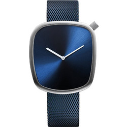 Bering Classic Γυναικείο Ρολόι με Μπλε Μεταλλικό Μπρασελέ 18040-307