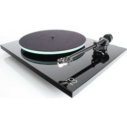 Rega Planar 2 Πικάπ Black Gloss
