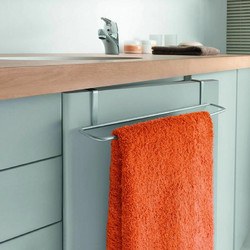 Μπάρα Κρεμάστρα Πετσέτας Χρώματος Ασημί Oasis Metaltex 402304
