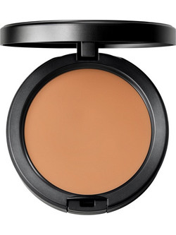M·A·C Studio Fix Powder Plus C6 Compact Foundation 15gr