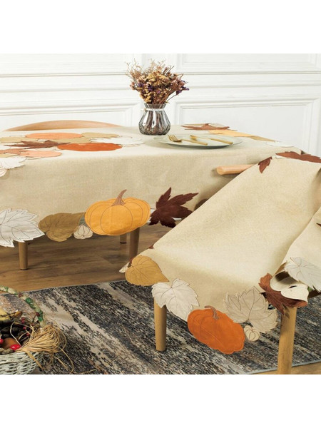 Τραπεζοκαρέ 130x130cm Halloween Liolios Home 2127 FQTB0969-KH