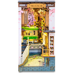 Robotime Rolife Sakura Densya 3D Book Nook DIY 340 Κομμάτια 22.1cm TGB01