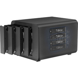 TerraMaster D8 Hybrid