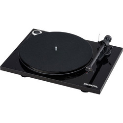 Pro-Ject Audio Essential III Phono OM 10e Black