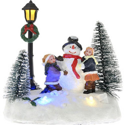 Χριστουγεννιάτικο διακοσμητικό φωτιζόμενο σκηνικό με χιονάνθρωπο και παιδάκια 12x7.5x12.5 εκ