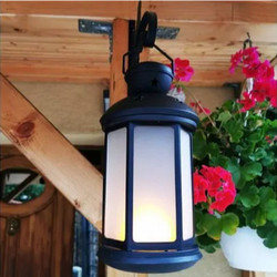 Πλαστικό Φανάρι-Μαύρο Led 17,5x17.5x36cm