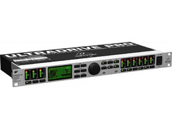 Behringer DEQ-2496 Ultracurve Pro