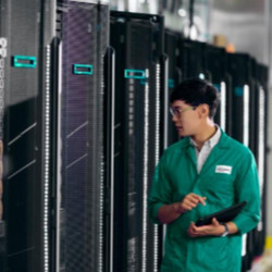 HPE MR416iP Gen11 RAID ελεγκτής SPDM αποθηκευτικού χώρου PCIe 4.0 (16 εσωτερικές γραμμές, 8GB cache) - P47777B21