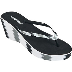 Mitsuko Γυναικείες Σαγιονάρες Platforms Μαύρες Λευκές SA64230W