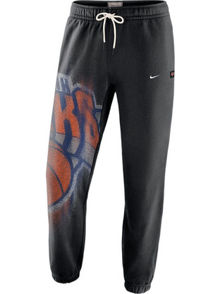 Nike NBA New York Knicks Ανδρικό Παντελόνι Φόρμας Fleece με Λάστιχο Μαύρο IQ1520-010
