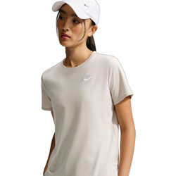 Nike Sportswear Club Essentials Γυναικείο Αθλητικό T-Shirt Εκρού DX7902-236