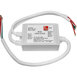 Adeleq Ενισχυτής Σήματος Για Ταινίες Led RGB Στεγανός IP-67 12Vdc 144W / 24Vdc 288W Ip67 30-33060