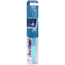Jordan Target Teeth & Gums Medium Οδοντόβουρτσα Γαλάζια