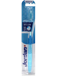 Jordan Target Teeth & Gums Medium Οδοντόβουρτσα Γαλάζια