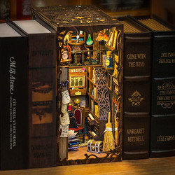 Cutebee Magic Pharmacist 3D Book Nook DIY 282 Κομμάτια 23cm