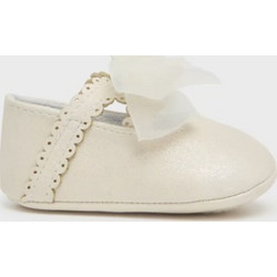 Mayoral Βρεφικά Sneakers Αγκαλιάς Εκρού 15-9791-076