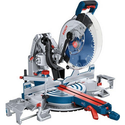 Bosch GCM 18V-305 C Akku-Paneelsage