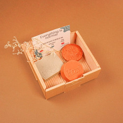 GIFT SET ''EVERYTHING IS NORMAL'' HAZEL