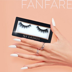 ILI False Lashes Fanfare