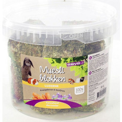 Esve Συμπιεσμένο Χόρτο Muesli blok για Κουνέλια +amp Τρωκτικά 8τμχ