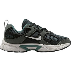 Nike V5 Runner Παιδικά Αθλητικά Παπούτσια για Τρέξιμο Μαύρα IR5162-005