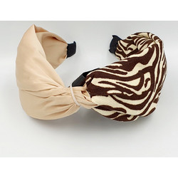 RO Accessories Στέκα Μαλλιών Υφασμάτινη Κόμπος Animal Print Μπεζ Καφέ 14-0146