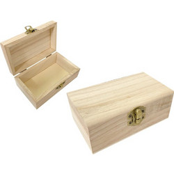 Ξύλινο αλουστράριστο παραλληλόγραμμο κουτάκι