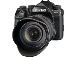 Pentax K-1 Mark II + Kit 24-70mm + Pentax D FA 100mm WR Macro