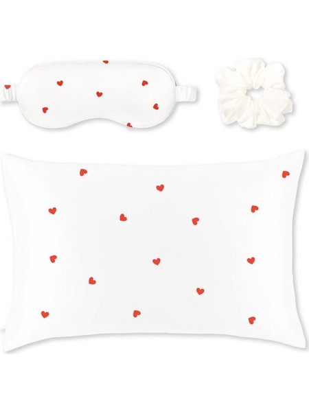 Silver Cloud Hearts Gift Set Μαξιλαροθήκη, Μάσκα Ύπνου, Κοκαλάκι Scrunchie 3τμχ Silver Cloud Hearts Gift Set Μαξιλαροθήκη, Μάσκα Ύπνου, Κοκαλάκι Scrunchie 3τμχ