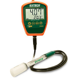 Extech PH220-C Waterproof Palm pH Meter with Temperature