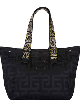 Ames Elia All Black