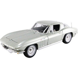 Maisto 1965 Chevrolet Corvette 31640